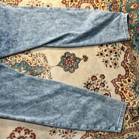 Time & tru jeggings - Picture 8 of 8